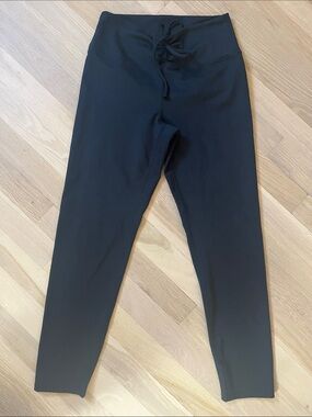Zobha Black High-Rise Drawstring Leggings M